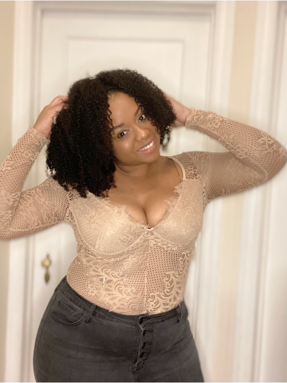 Lace Long-Sleeve V-Neck Bodysuit in Nude